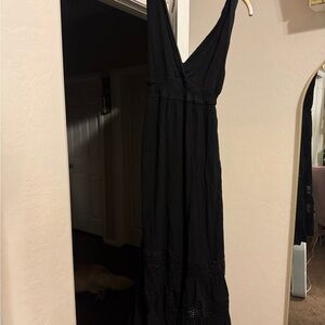 Elegant Black Maxi Dress